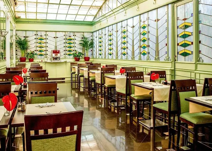 Hotel Alexandra