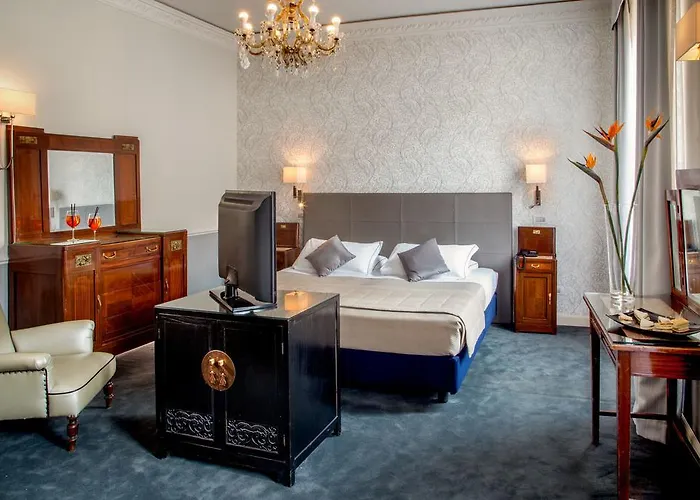 Hotel Alexandra 3*